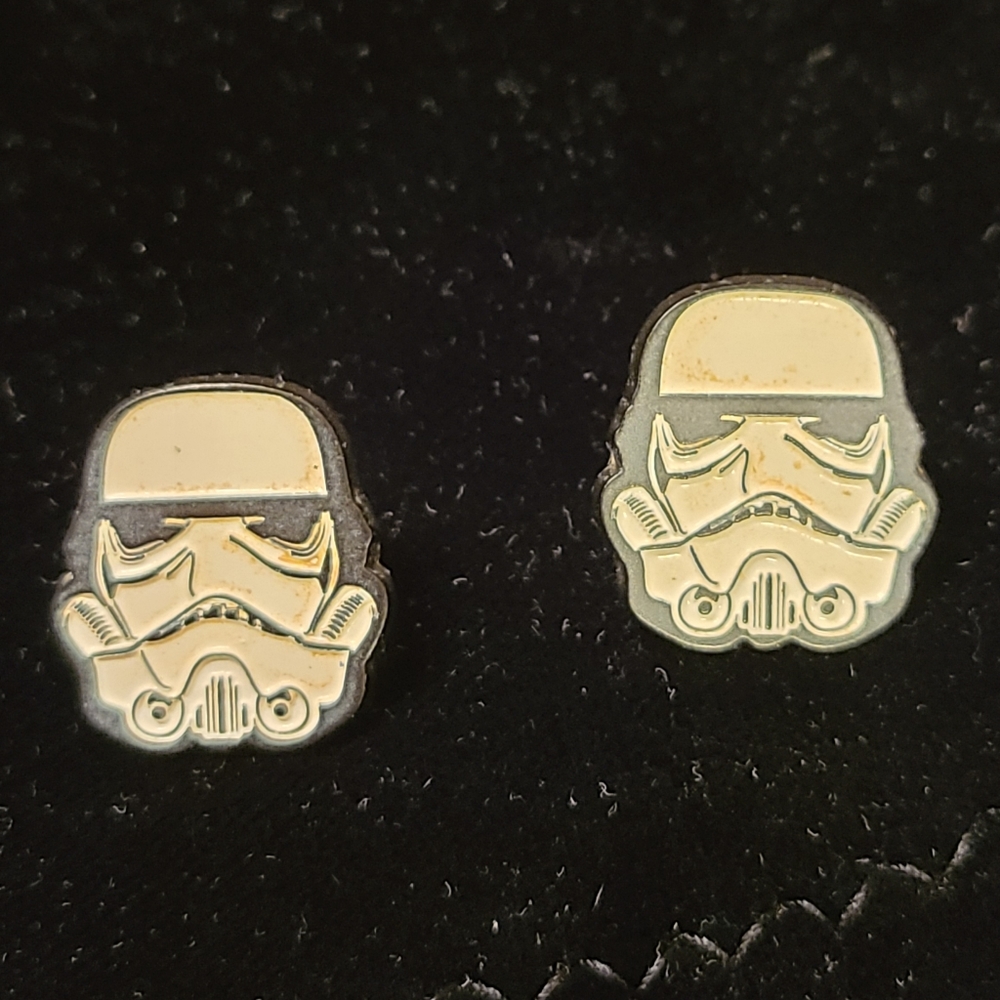 Star trooper licensed earrings